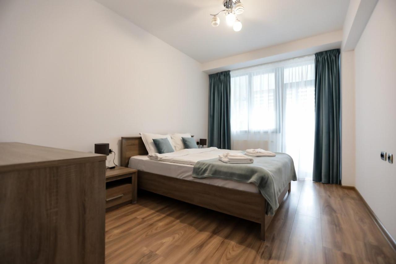 Isaran Apartament With Panoramic City View Braşov Exteriör bild